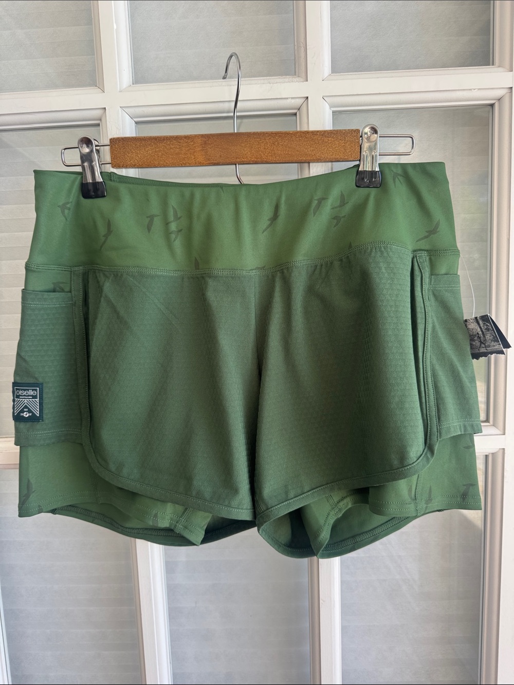 Oiselle green women’s running shorts interior compression shorts 6 NWT